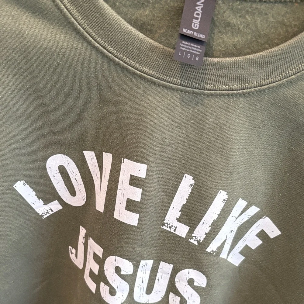 Love Like Jesus Olive Crewneck - Picture 2 of 2
